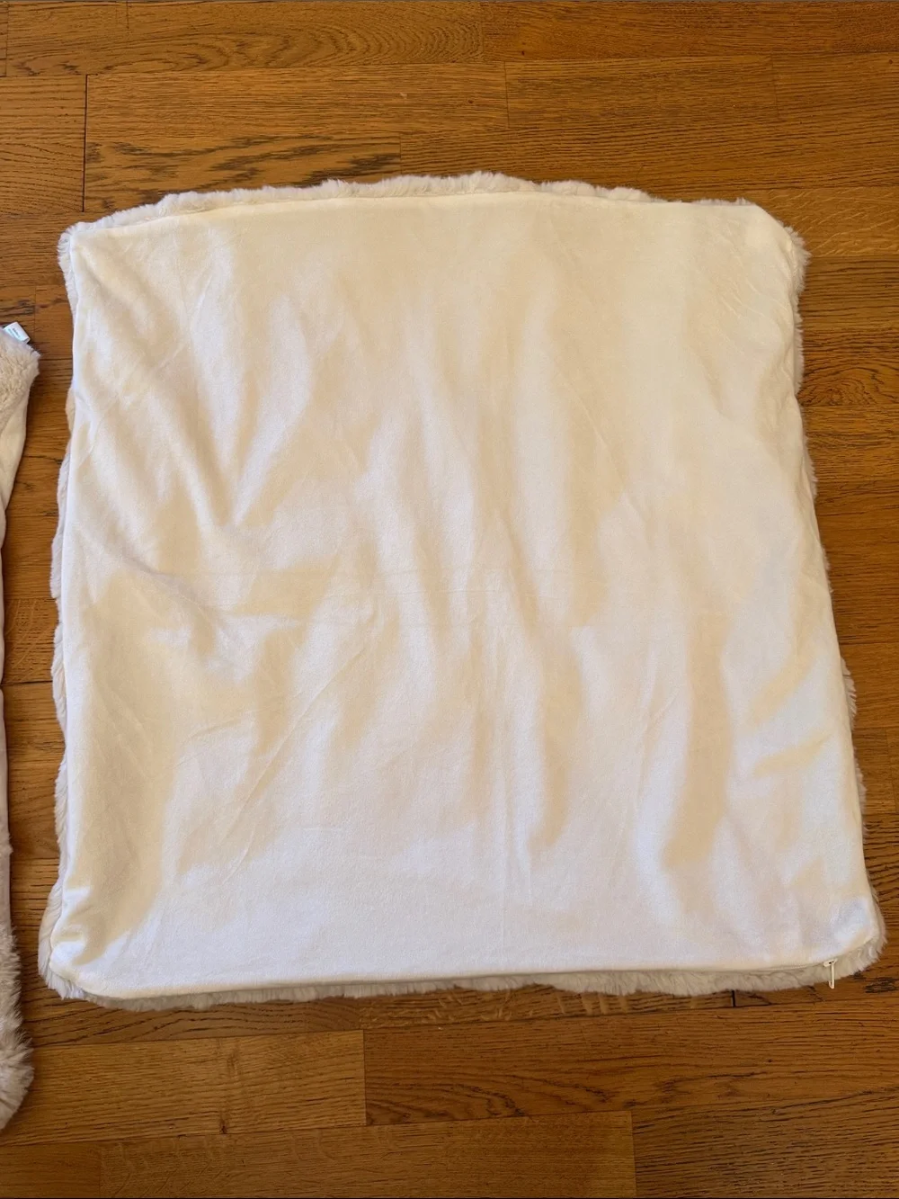 POTTERY BARN | Faux Fur Ruched Pillow Cover - Ivory - Euro - 26